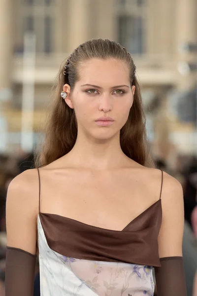 Look 52